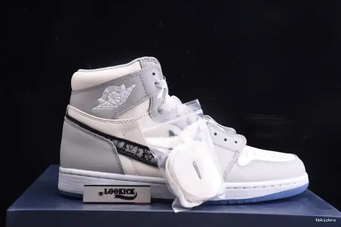 Rep TBK Jordan 1 x DR box) CN8607-002 High shoe Retro (DR 0413